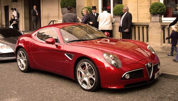 Alfa Romeo 8C