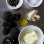 Dat is lekker: zelf truffelboter maken voor in de pasta