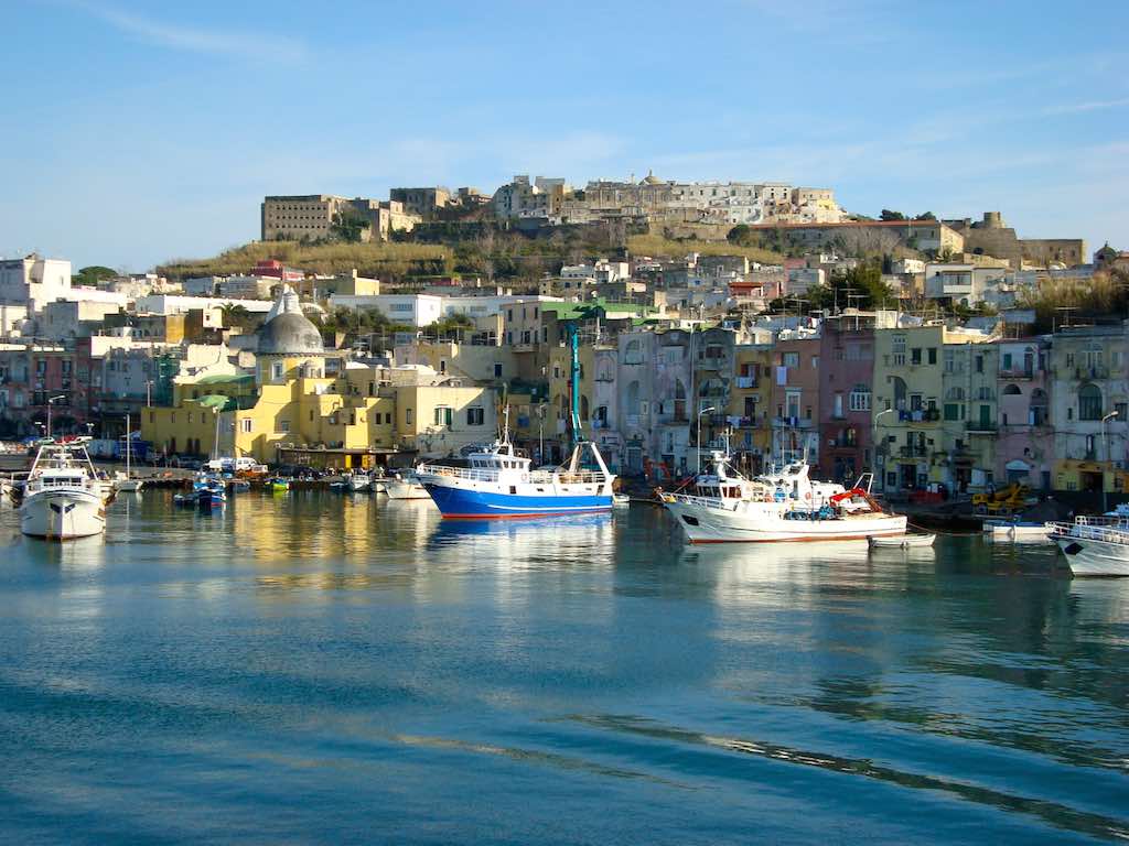 Procida bij Napels