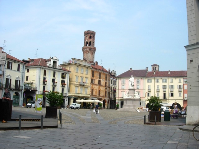 Te voet naar Rome - Vercelli