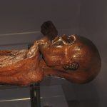 Ötzi de ijsmummie in het museum