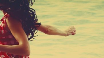 italiaanse literatuur elena ferrante kronieken van de liefde