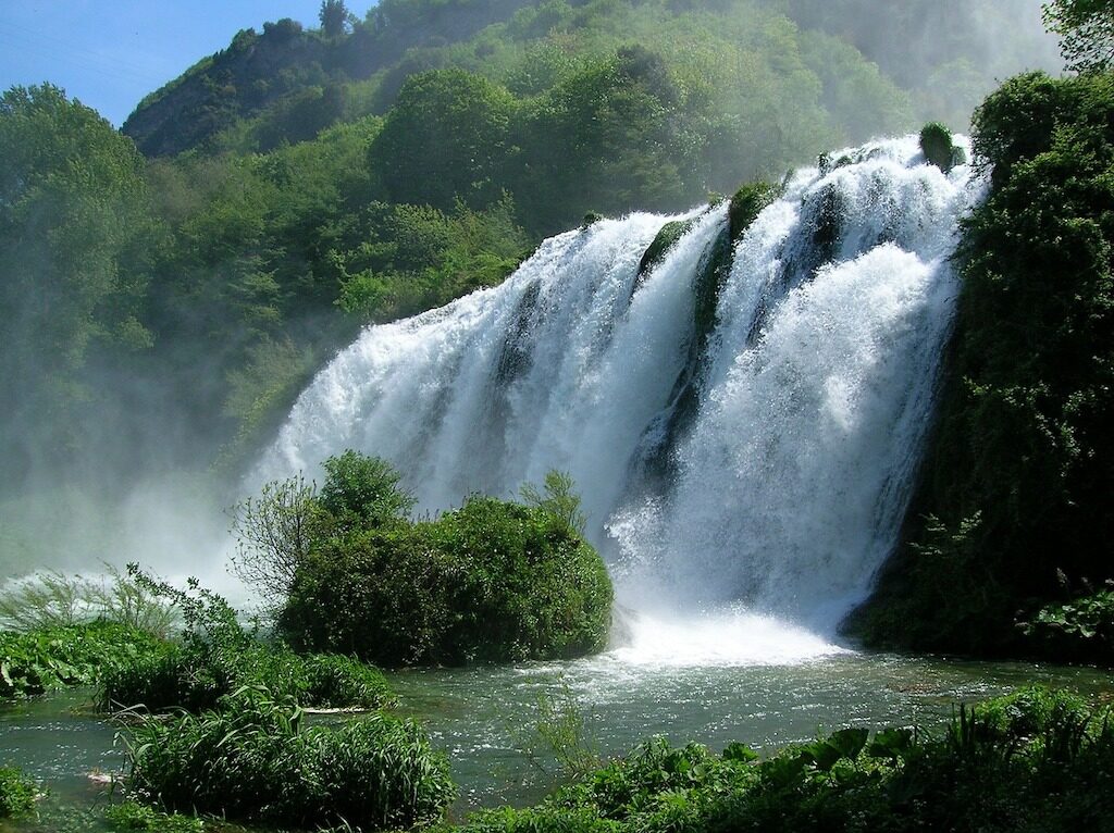 De Watervallen van Marmore
