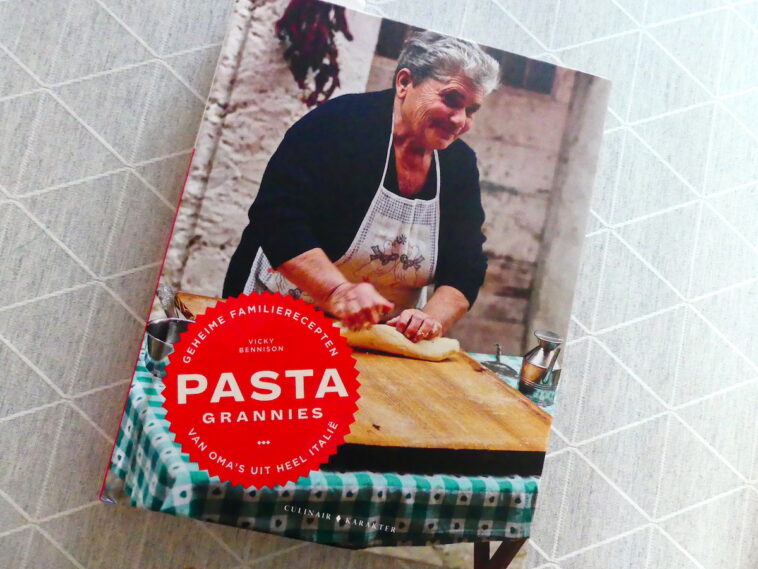 Pasta Grannies kookboek 01