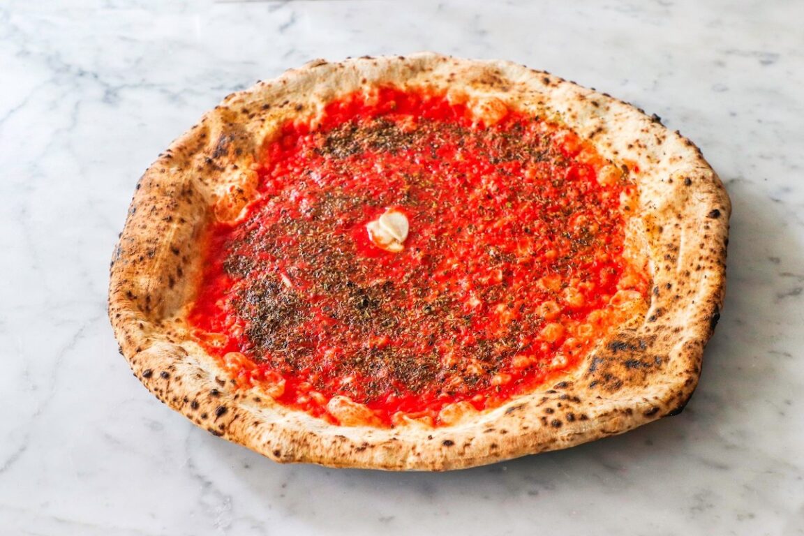 Pizzeria Da Michele, die berühmteste Pizzeria der Welt Das ist Italien