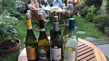 Het testpanel test de beste Italiaanse najaarswijn onder de 10 euro