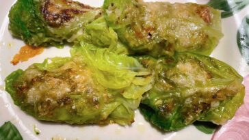 Gevulde koolrolletjes op z'n Italiaans