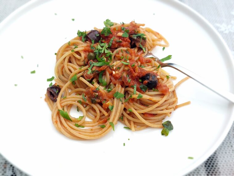 Pasta alla Puttanesca