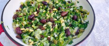 Andijvie, kappertjes, olijven, rozijnen: een heerlijk en gezond mediterraan bijgerecht