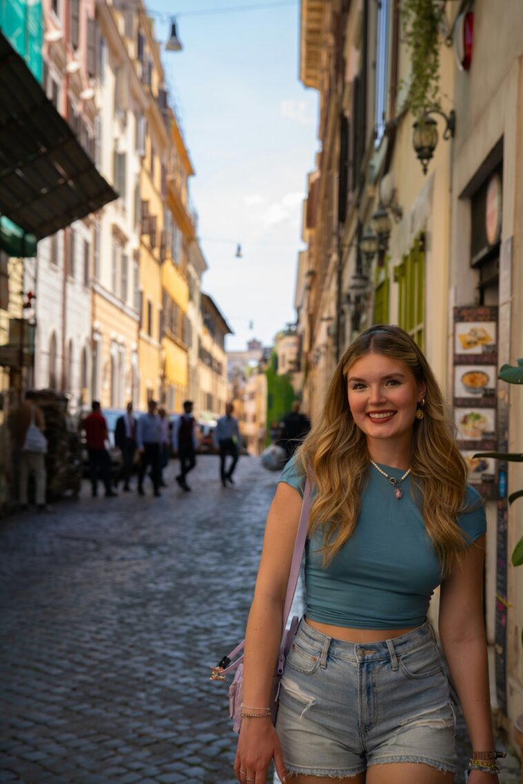 Jonge Duitse schoonheid in Rome