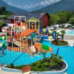 Het zwembadcomplex van Continental Camping Village